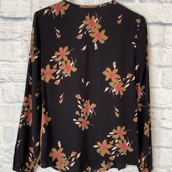 Boden Mara black floral keyhole long sleeve top size 4 - Picture 4 of 7
